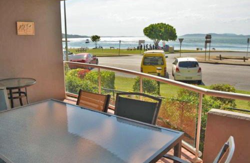 Nelson Bay Apartment | Florentine 4 spectacular views and air conditioning