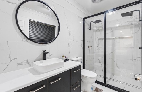 Stretton House | Forest view guesthouse