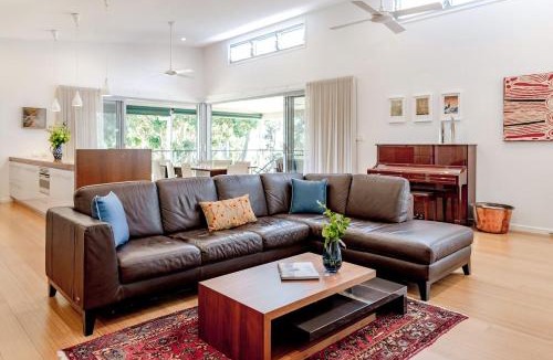 Verrierdale House | Fortuna Bushland Retreat 20 min from Noosaville