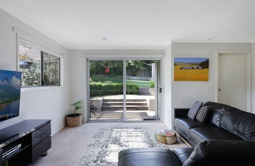 Warrnambool House | Four bedroom getaway close to the beach