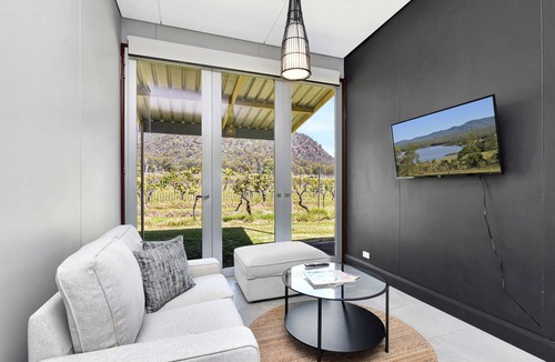 Fordwich House | Fox's Den at Milbrodale Estate