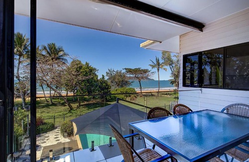 Wongaling Beach House | Frangipani Place