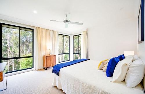 Hyland Park House | Frangipani Riverfront