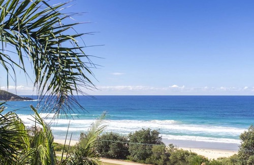 Mollymook Beach House | FREE NIGHT - Pay for 2 stay for 3