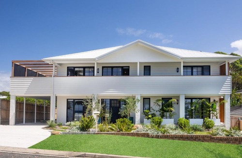 Dolphin Point House | Free night! Pay for 2 stay for 3
