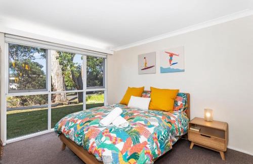 Narrawallee House | Free night! Pay for 2 stay for 3