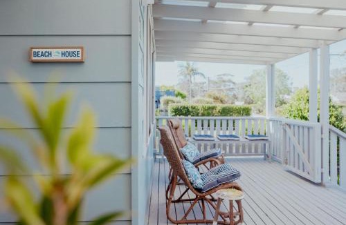 Narrawallee House | Free night! Pay for 2 stay for 3