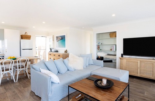 Ulladulla House | FREE NIGHT. Pay for 2 stay for 3
