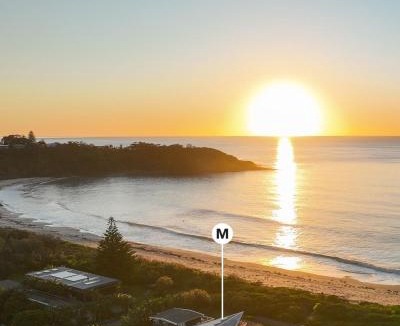 Mollymook Beach House | Free night! Pay for 2 stay for 3
