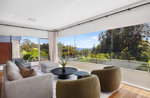 Mollymook House | Free night! Pay for 2 stay for 3