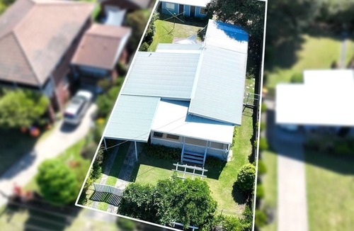 Narrawallee House | FREE NIGHT. Pay for 2 stay for 3