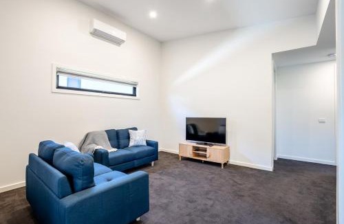 Ocean Grove House | Fresh, Modern Escape, Minutes to the Beach