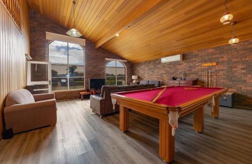 Forster House | Friendship Key