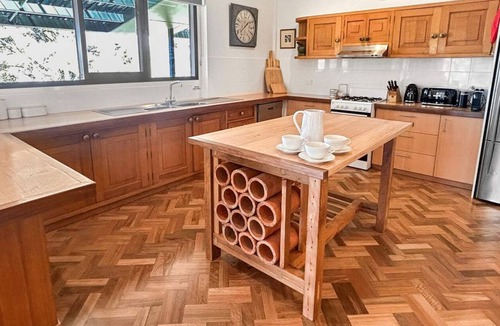 Crackenback House | Frogmouth Hutte 4 bedroom house in bush surrounds