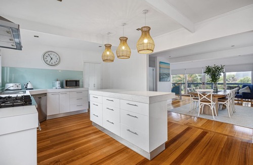 Blairgowrie House | Front Beach House, Blairgowrie - Large family friendly home, Pool Spa