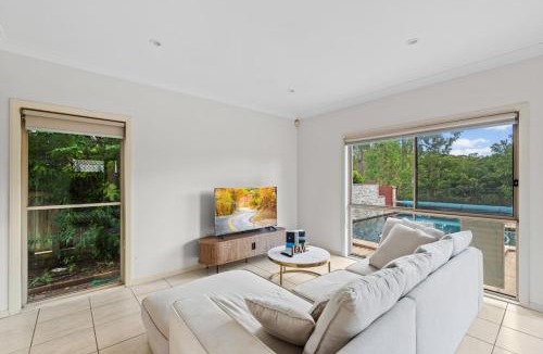 Forest Lake House | Front Lake View 4Bed Home with Pool and Mins to Mall