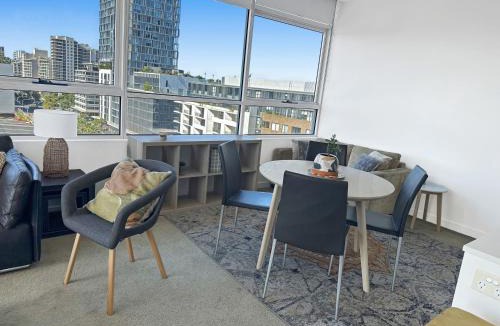Zetland Apartment | G901S - Bright Zetland Escape with City Views