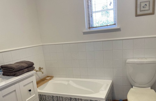 Goolwa House | Gainsborough Cottage