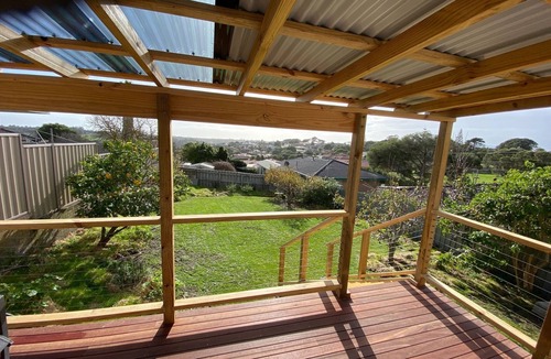 Spencer Park House | Gairdner Cottage - something a bit different!
