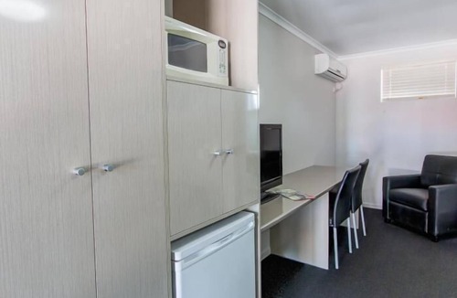 West Mackay Hotel | Galaxy Mackay Motor Inn