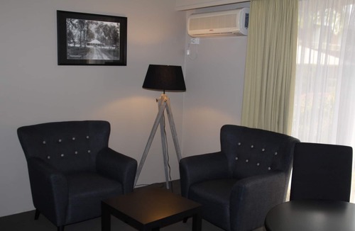 West Gosford Hotel | Galaxy Motel