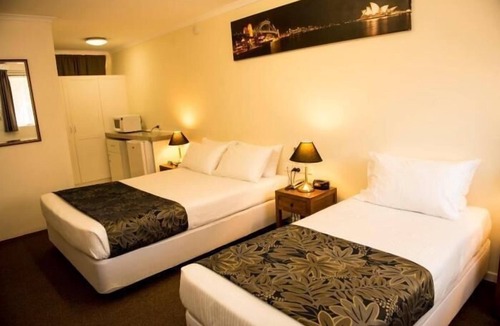 Upper Mount Gravatt Hotel | Garden City Motor Inn Mt Gravatt