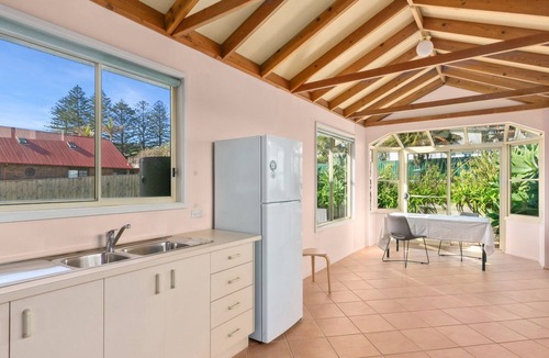 Gerroa House | Gerroa House located mere steps from Seven Mile Beach.