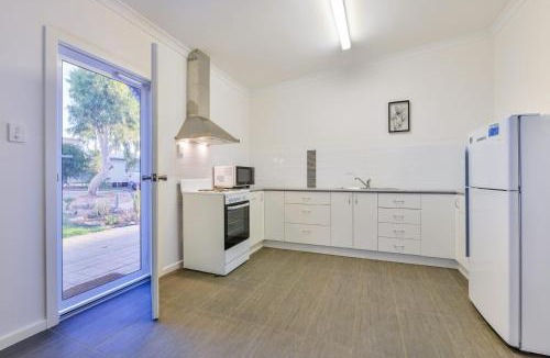 Exmouth Villa | Getaway Villas Unit 3811