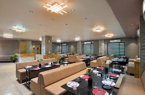 Somnath Hotel | Ginger Somnath