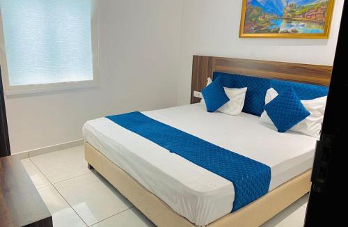 Karnal Hotel | Gitamani Hotel