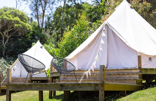 Shoreham House | Glamping at Iluka Retreat - Deck Included