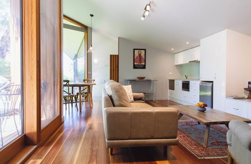 Metung Apartment | Glan-y-mor Studio in Metung,