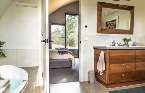 Dixons Creek Villa | Glenlowren