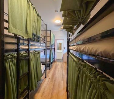 Port Douglas Hostel | Global Backpackers Youth Hostel