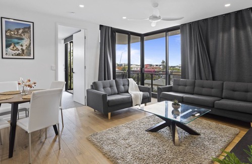 Lutwyche Apartment | Glorious 2-Bed Apartment near Local Shops