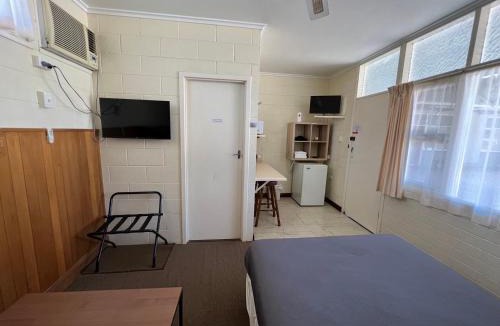 Glossop Hotel | Glossop Motel
