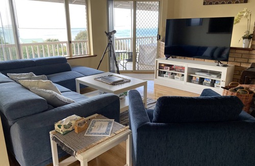 Goode Beach House | Goode Beach Retreat