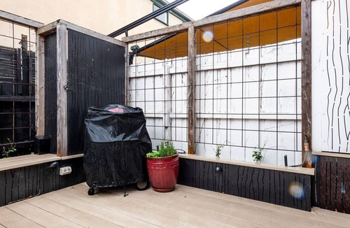 Richmond Apartment | Goodwood Bloom Retreat