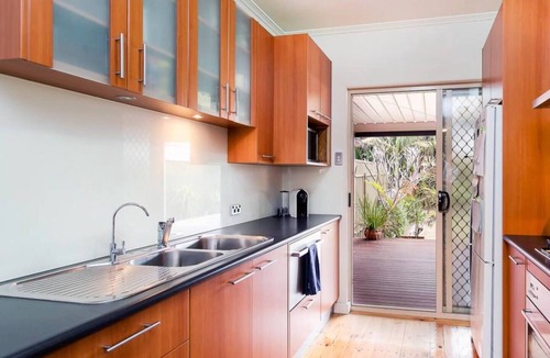 West Beach House | Gorgeous Beachside Bungalow in West Beach (Pet Friendly!)