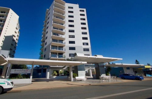 Golden Beach Apartment | Grand Pacific Unit 27 Caloundra QLD