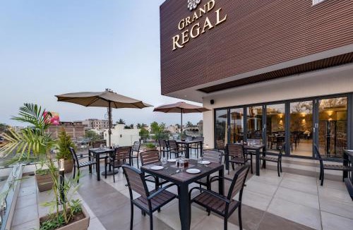 Islampur Hotel | Grand Regal