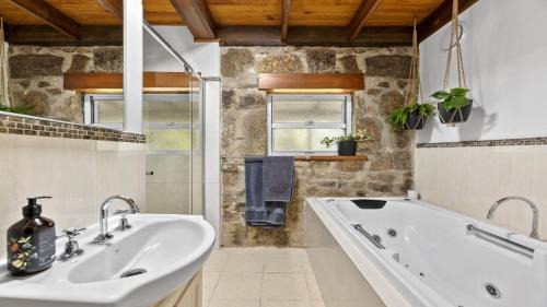 Beechworth House | Granite Cottage