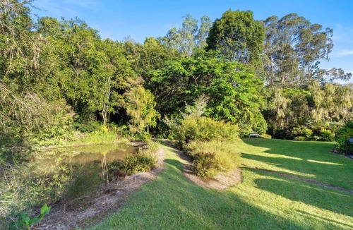 Ninderry Apartment | Granny flat surrounded by gardens, close to town and 15 mins from Coolum Beach