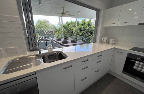 Manly Apartment | Great size close to the action