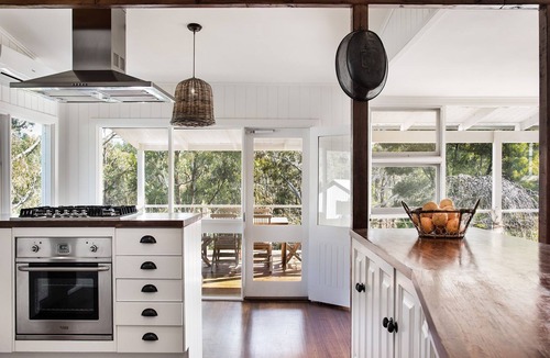 Glenlyon House | Green Gully House - your quintessential country retreat, just 10 mins from Daylesford