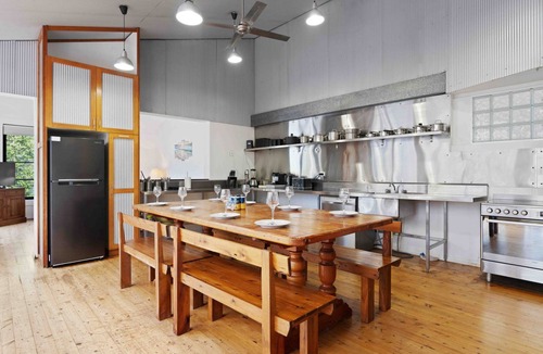 Vincentia House | Greenfields Beach House & Studio