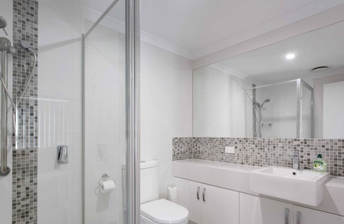 Rockingham Apartment | Ground Floor Two Bedroom One Bathroom Apartment