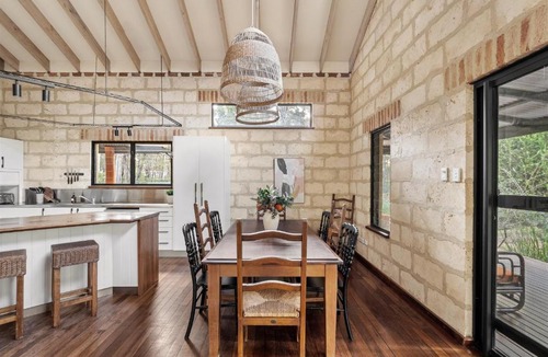 Burnside House | Grumblebum Cottage