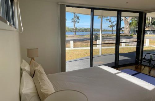 Strahan Apartment | Gull Apartment