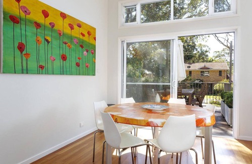 Hawks Nest House | Gumbeachy - Pet Friendly - Free Wi-Fi
